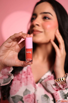 Berry Blush - Liquid Mousse Blush by Winq Cosmetics