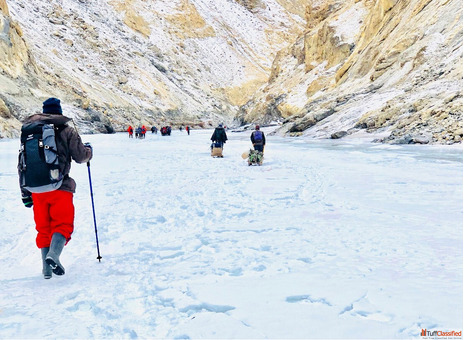 Chadar Trek One of the most attractive trek in India