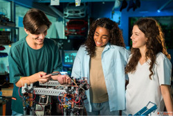 Best Embedded System Training Institute in Delhi NCR Practic...