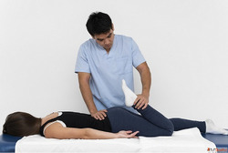 Physiotherapy at Home in Delhi - Verified Therapists APRCHom...