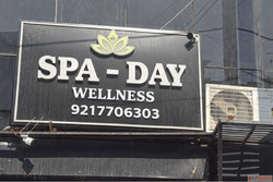 Premium Spa Services for Complete Relaxation