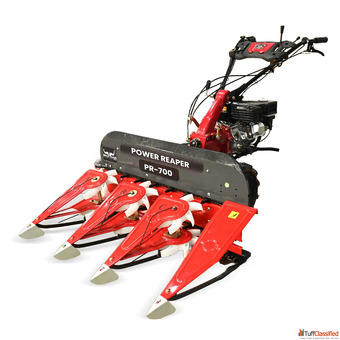 Balwaan power reaper crop harvester machine in india