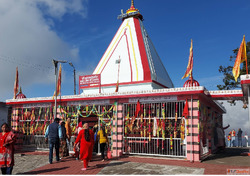 Kunjapuri Temple Trek - Sunrise Views in the Himalayas By Hi...