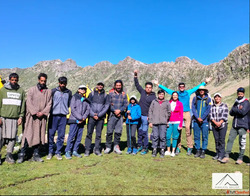 The best trek in India Tarsar Marsar lake undoubtedly