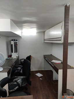168 Sq.ft. Commercial Office on Rent in Kandivali Near Poisar Bus Depot