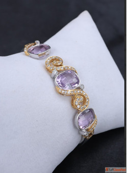 Diamonds store in chanayakpuri