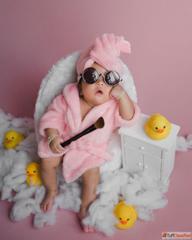 Best New Born Photoshoot in Greater Noida