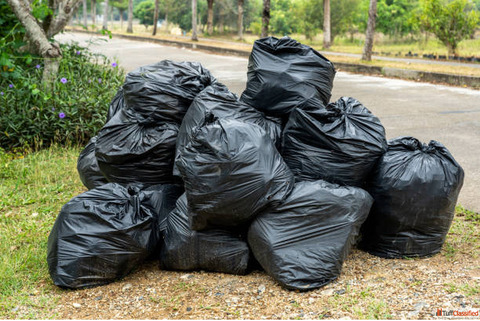 Garbage Bag - Smart Waste Management for Cleaner Spaces