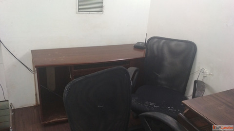Semi Furnished 177 Sq.Ft. Office for Rent in Kandivali West - 4 Seater Setup