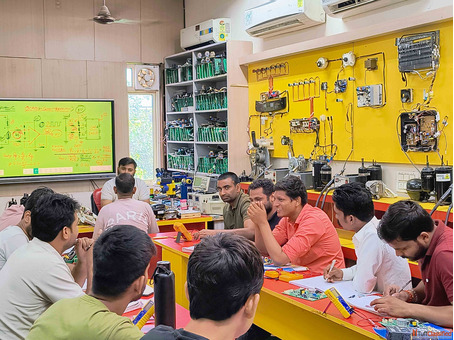 AC PCB Repairing Institute in Delhi AC PCB Repairing Course