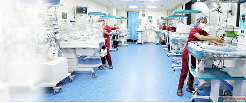 Experienced Doctors for Uterus Removal Surgery