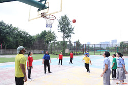 Build Skills with Sports Activities in School - Jaypee Publi...