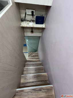 Furnished Office on Rent in Kandivali West 176 sq.ft. Office Space