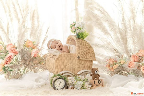 Best Newborn Photographers in Delhi - CreatesCo