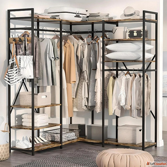 Functional Garment Rack for Easy Clothing Storage and Display