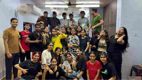 Best Physics Coaching Institute in Faridabad Best Physics Teacher in Faridabad