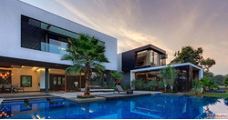 Film City Farm House Yamuna Expressway - Resale Farm Plot Av...