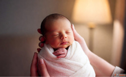 Welcome Your Baby with Timeless Photos