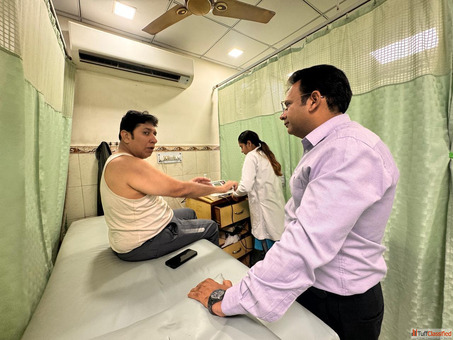 Best Physiotherapy Chiropractic Clinic in East Delhi