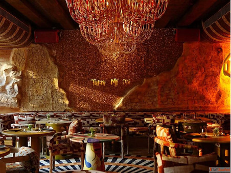 Fine Dining by the Beach in Juhu