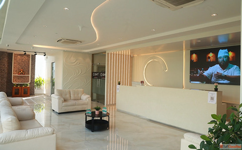 Advanced FUE Hair Transplant in Hyderabad QHT Clinic