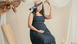 What to Wear for Mom to Be Photoshoot