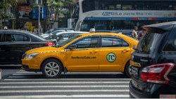 Comfortable Rides Using Real Rental Cabs Local Taxi