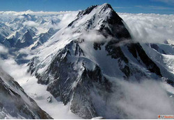 Gasherbrum 1 Expedition Pakistan Ultimate Guide to Climbing ...