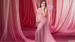 Outdoor Maternity Photoshoot Ideas