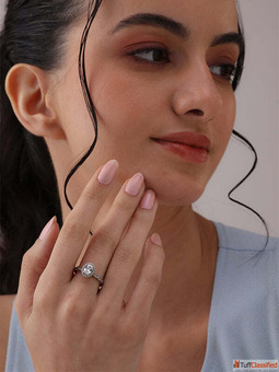 Silver Ring for Women with Timeless Everyday Style