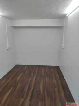 Affordable Commercial Office on Rent in Raghuleela Mall Kandivali West - 168 Sq.ft.