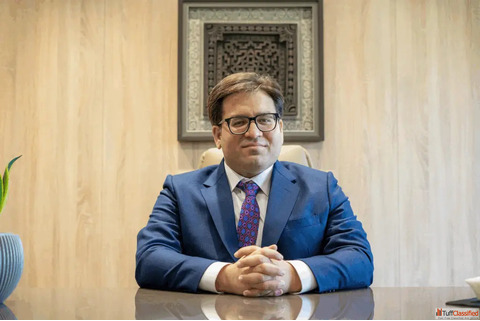 Top 10 Gastroenterologist in Gujarat - Dr. Neil Palkhiwala