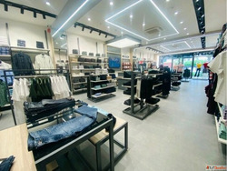 Premium Slatwall Accessory Manufacturers Serving Retail Busi...
