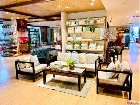 Premium Slatwall Accessory Manufacturers Serving Retail Businesses Across Mumbai