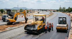 Explore Premium Road Construction Machinery Manufacturers in...