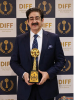 Dr. Sandeep Marwah Honoured at 15th Delhi International Film...