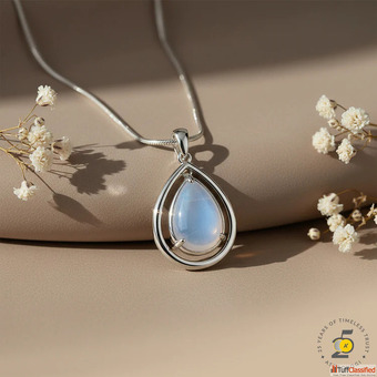 Moonstone Pendant - Everyday Elegance with Timeless Charm