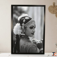 Design Frames Online in India Custom Photo Frames - Snapic