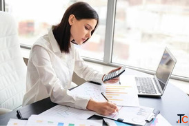 WE ARE HIRING FEMALE ACCOUNTANT