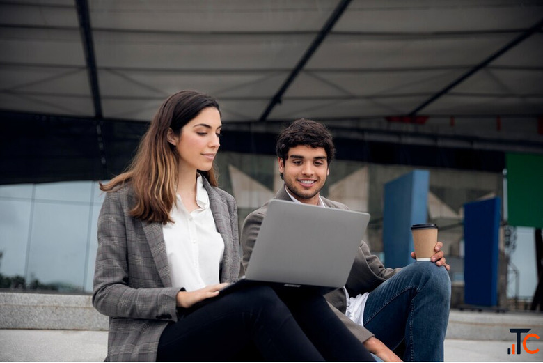 Emotional Intelligence Training for Employees Empowering Mid-Level Leaders to Lead with Confidence