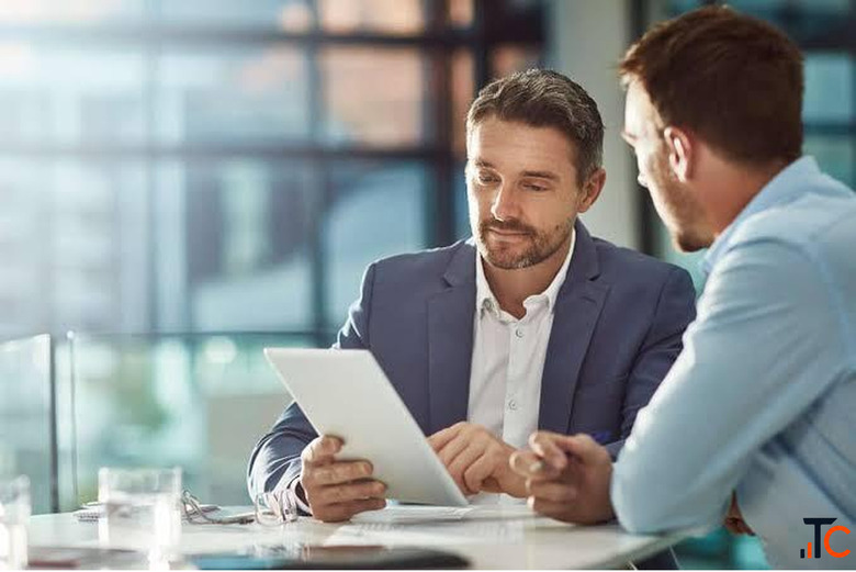WE ARE HIRING SALES EXECUTIVES