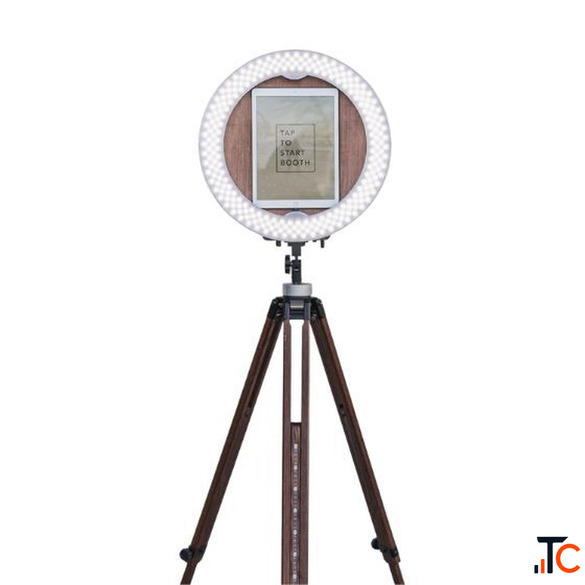 Boomerang Photo Booth on Rent for Events
