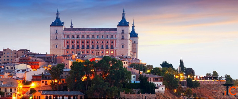 Luxury Europe Travel Packages for a Royal Experience