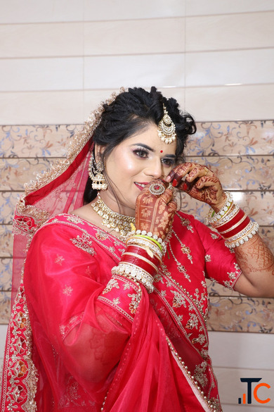 Palak Beauty Care Makeup And Hair Salon Bridal makeup morar Best Beauty parlour morar gwalior