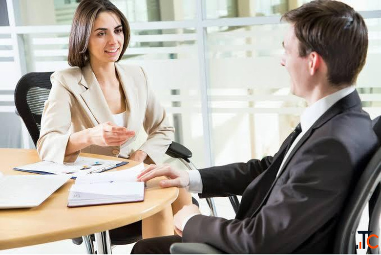 WE ARE HIRING OFFICE EXECUTIVES