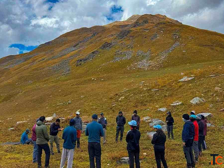 Buran Ghati Trek - One of the Most Exciting Treks in the Indian Himalayas