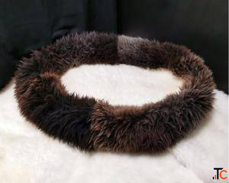 XXL dog bed made of natural sheepskin