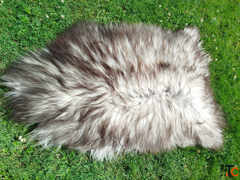 Fluffy Heidschnucke sheepskins
