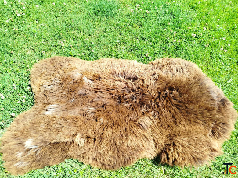 Natural Dutch sheepskins