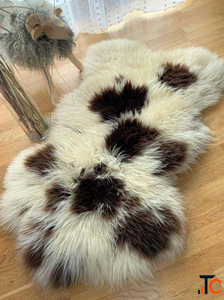 Natural Dutch sheepskins